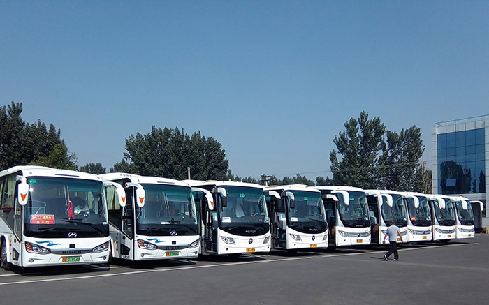 大巴車(chē)出租