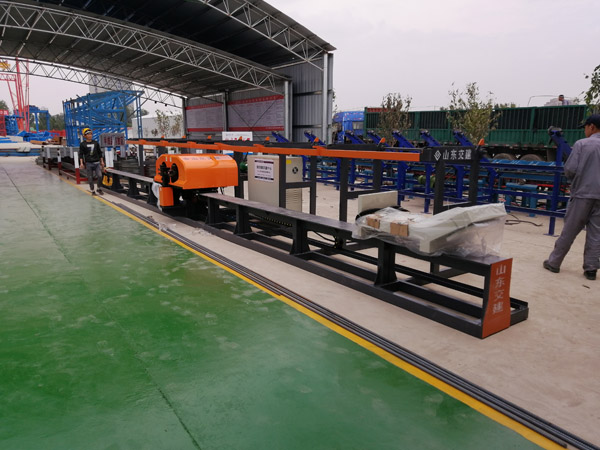 鋼筋彎曲機的使用特點