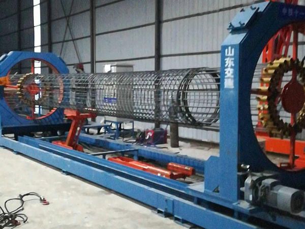 數(shù)控鋼筋籠滾焊機日常的保養(yǎng)方法