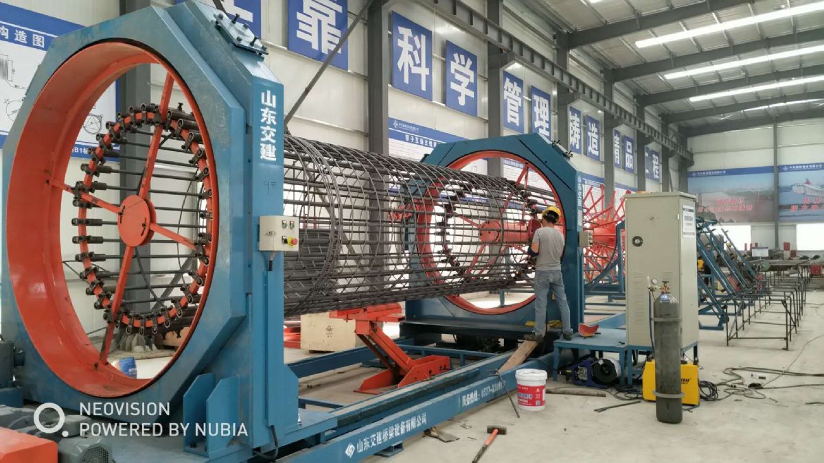 關(guān)于鋼筋籠滾焊機骨架制作、存放與安裝方法分享